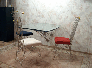 Esstisch mit drei Sthlen